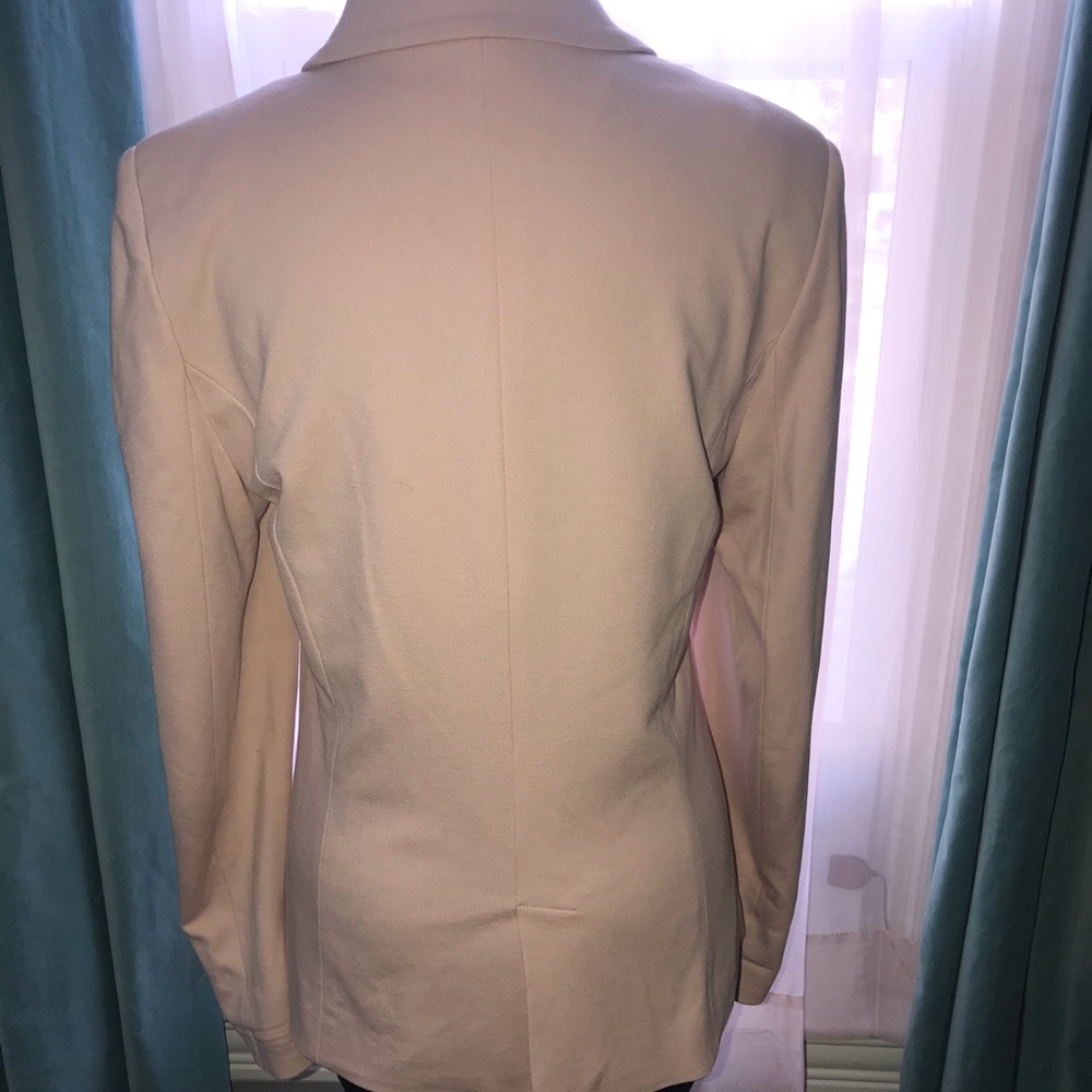 Blazer - Picture 3 of 3